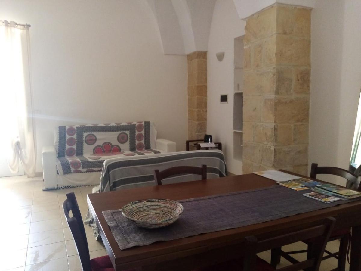 Piazzetta Acquaviva Apartment เลชเช ภายนอก รูปภาพ