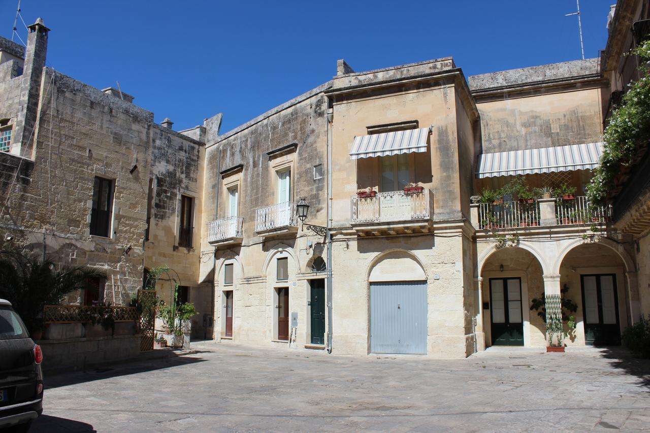 Piazzetta Acquaviva Apartment เลชเช ภายนอก รูปภาพ