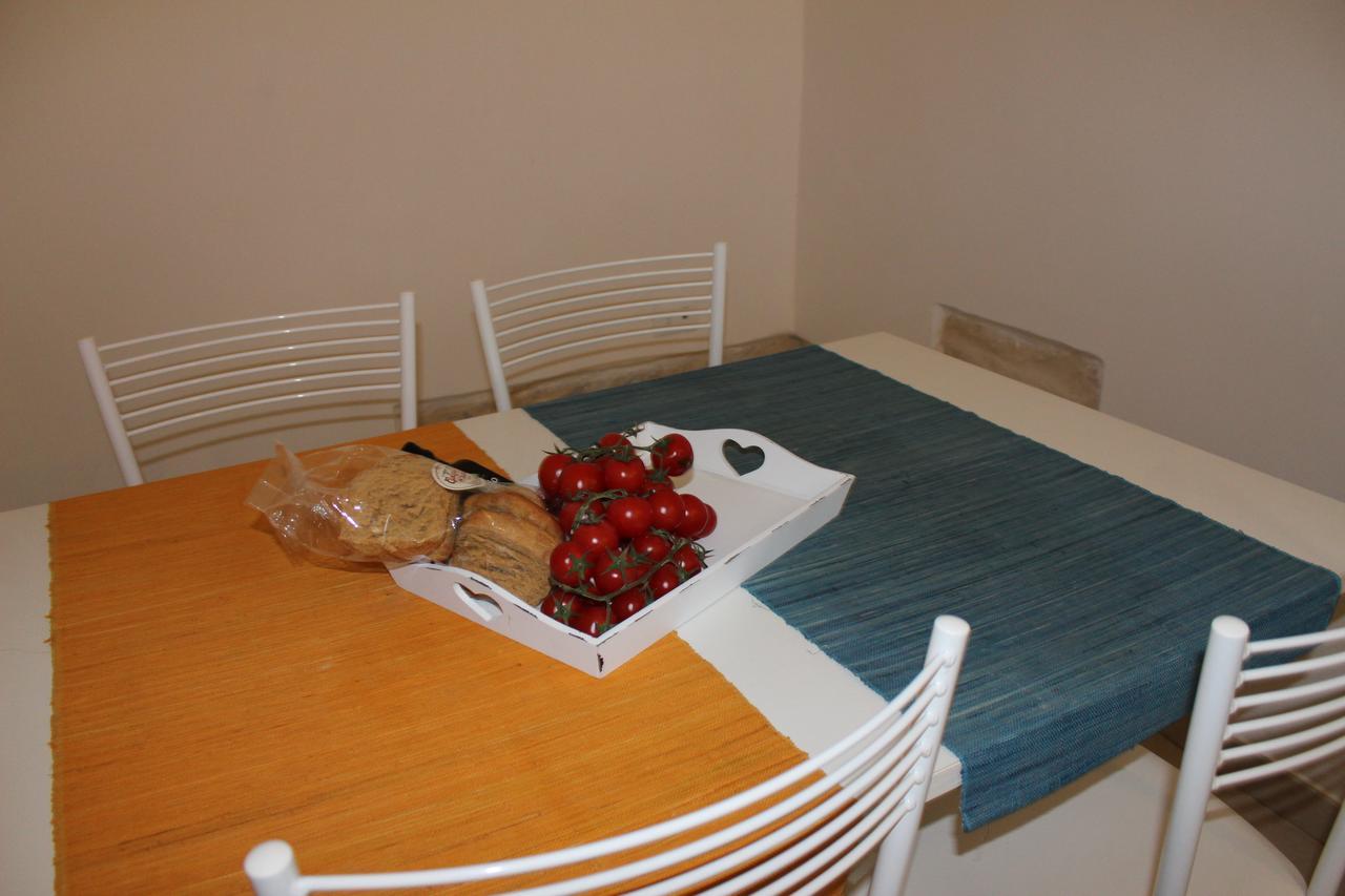 Piazzetta Acquaviva Apartment เลชเช ภายนอก รูปภาพ